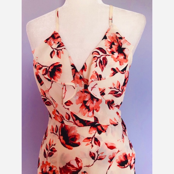 Romeo + Juliet Couture Floral Ruffled Dress - Picture 6 of 7